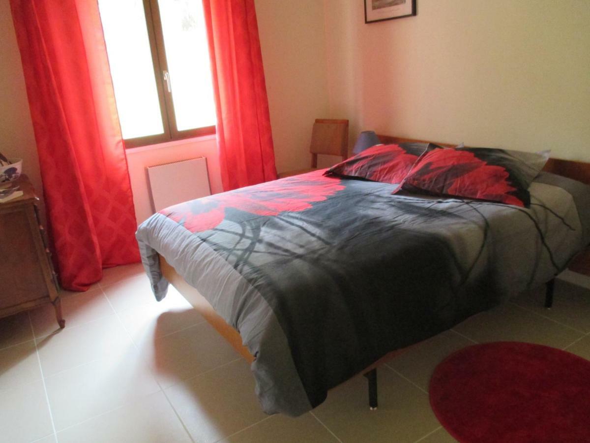 La Griotterie Villa Saint-Amand-en-Puisaye Bagian luar foto
